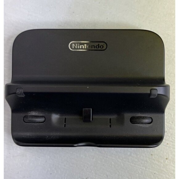 Wii Nintendo WUP-014 Black Handheld Game Pad Controller Charger Cradle Dock - Picture 1 of 6